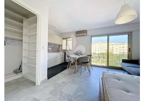 Mieszkanie na sprzedaż - Cannes, Francja, 28,09 m², 172 293 USD (697 787 PLN), NET-96898277