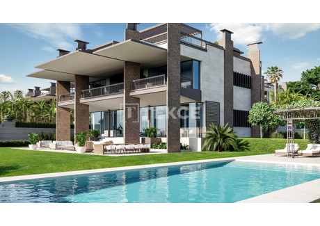 Dom na sprzedaż - Marbella, Puerto Banús Málaga, Hiszpania, 550 m², 7 475 080 USD (29 825 571 PLN), NET-94744614