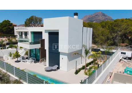 Dom na sprzedaż - La Nucia, La Nucia Centro Alicante, Hiszpania, 293 m², 1 273 222 USD (4 978 300 PLN), NET-96468035