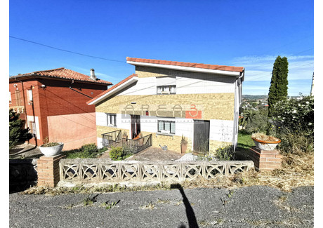 Dom na sprzedaż - Torrelavega, Hiszpania, 160 m², 180 982 USD (713 069 PLN), NET-97513946