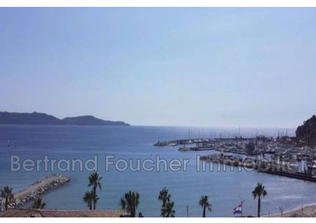 Mieszkanie na sprzedaż - Cavalaire-Sur-Mer, Francja, 81 m², 725 945 USD (2 969 115 PLN), NET-101863634