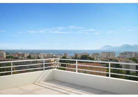 Mieszkanie na sprzedaż - Cannes, Francja, 119 m², 3 325 937 USD (13 536 562 PLN), NET-101772829