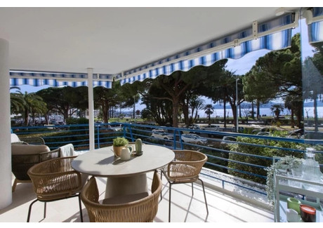 Mieszkanie na sprzedaż - Cannes, Francja, 80 m², 1 923 635 USD (7 867 667 PLN), NET-101723496