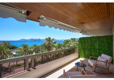 Mieszkanie na sprzedaż - Cannes, Francja, 61 m², 2 031 101 USD (8 144 713 PLN), NET-101807168