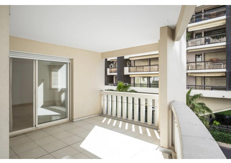 Mieszkanie na sprzedaż - Cannes, Francja, 81 m², 1 255 625 USD (5 135 507 PLN), NET-96958930