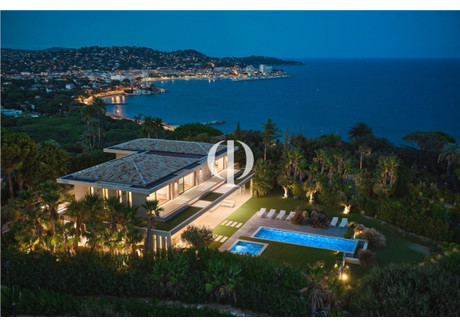 Dom na sprzedaż - Sainte-Maxime, Francja, 366 m², 7 470 629 USD (31 227 229 PLN), NET-94913076