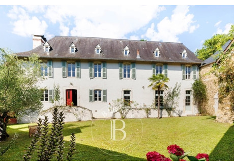 Dom na sprzedaż - Pau, Francja, 1000 m², 1 426 884 USD (5 479 234 PLN), NET-99583354