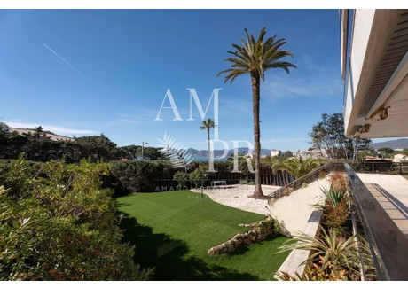 Mieszkanie na sprzedaż - Cannes, Francja, 242 m², 3 775 373 USD (14 799 462 PLN), NET-101288073