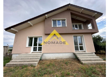 Dom na sprzedaż - с. Златитрап/s. Zlatitrap Пловдив/plovdiv, Bułgaria, 186 m², 243 875 USD (997 448 PLN), NET-100184924