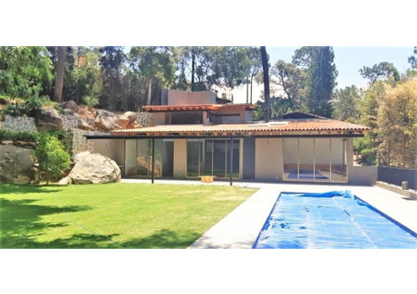 Dom na sprzedaż - Avandaro Valle De Bravo, Meksyk, 549,99 m², 1 154 970 USD (4 735 375 PLN), NET-95109289