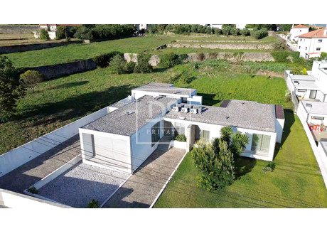 Dom na sprzedaż - Vila De Punhe, Portugalia, 195,19 m², 456 302 USD (1 857 149 PLN), NET-99355019