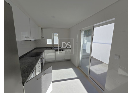 Mieszkanie na sprzedaż - Lisboa, Portugalia, 56 m², 366 847 USD (1 412 360 PLN), NET-99059976