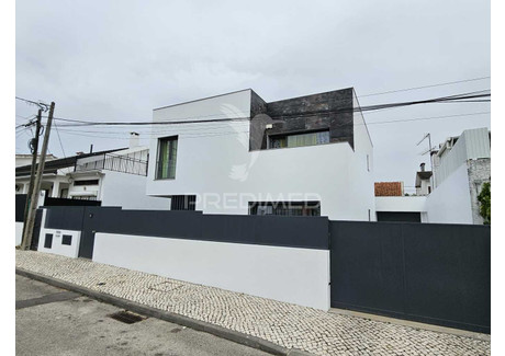 Dom na sprzedaż - Quinta do Conde Sesimbra, Portugalia, 199 m², 531 600 USD (2 142 349 PLN), NET-97701517