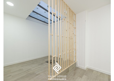 Lokal handlowy na sprzedaż - Cedofeita, Santo Ildefonso, Sé, Miragaia, São Nico, Portugalia, 62 m², 239 278 USD (978 648 PLN), NET-95937319