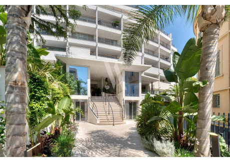 Mieszkanie na sprzedaż - Cannes, Francja, 120 m², 3 200 423 USD (13 025 720 PLN), NET-98075106