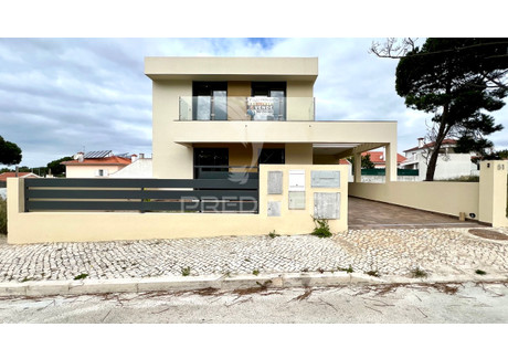 Dom na sprzedaż - Sesimbra (Castelo) Sesimbra, Portugalia, 165 m², 482 521 USD (1 973 510 PLN), NET-101950211