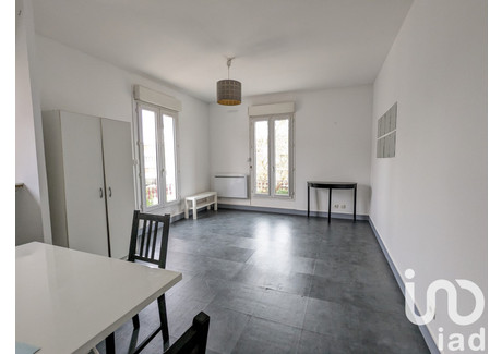 Mieszkanie na sprzedaż - Marly-Le-Roi, Francja, 27 m², 171 348 USD (700 814 PLN), NET-102190013