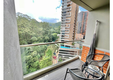 Mieszkanie na sprzedaż - Cl. 17 #27A-109, El Poblado, Medellín, El Poblado, Medellín, Antioquia Medellín, Kolumbia, 65 m², 137 992 USD (534 029 PLN), NET-99623438