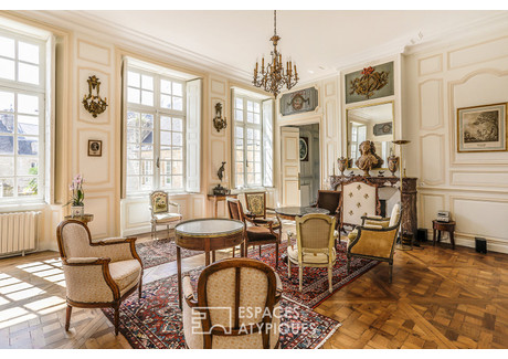 Dom na sprzedaż - Valognes, Francja, 370 m², 742 091 USD (2 923 840 PLN), NET-95586468