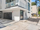 Dom na sprzedaż - 6509 N Contour Lane North Hollywood, Usa, 200,58 m², 975 000 USD (3 734 250 PLN), NET-100248900