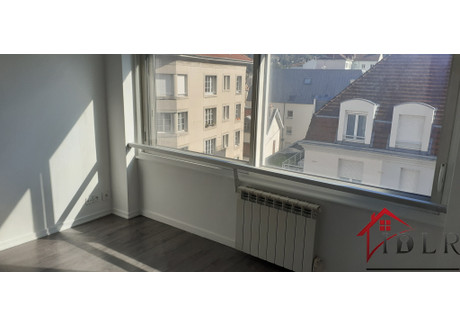 Mieszkanie na sprzedaż - Besancon, Francja, 41,76 m², 114 756 USD (470 498 PLN), NET-101554309