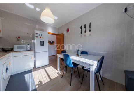 Dom na sprzedaż - Guimaraes, Portugalia, 200 m², 378 155 USD (1 463 459 PLN), NET-97396191