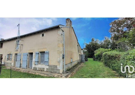 Dom na sprzedaż - Fleure, Francja, 40 m², 68 585 USD (280 511 PLN), NET-101162034