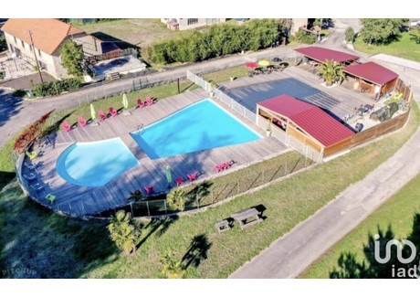 Komercyjne na sprzedaż - Saint-Chamarand, Francja, 43 000 m², 1 039 320 USD (4 250 819 PLN), NET-97339062