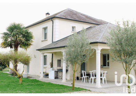 Dom na sprzedaż - Chaingy, Francja, 240 m², 608 517 USD (2 427 983 PLN), NET-97051025