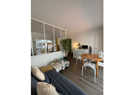 Mieszkanie na sprzedaż - Arcachon, Francja, 28,39 m², 341 891 USD (1 401 752 PLN), NET-102116803