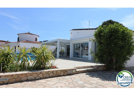 Dom na sprzedaż - Empuriabrava Girona, Hiszpania, 178 m², 760 476 USD (3 117 953 PLN), NET-97841722