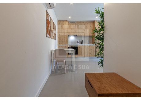 Mieszkanie na sprzedaż - Santa Marinha Vila Nova De Gaia, Portugalia, 36,18 m², 187 681 USD (760 107 PLN), NET-98493656