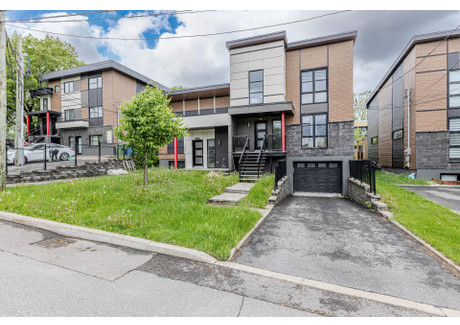 Dom na sprzedaż - 1932 Av. de la Famille, Sainte-Foy/Sillery/Cap-Rouge, QC G2G1H5, CA Sainte-Foy/sillery/cap-Rouge, Kanada, 118 m², 485 244 USD (1 868 189 PLN), NET-99850566