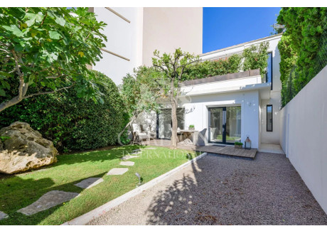 Dom na sprzedaż - Cannes, Francja, 133,61 m², 1 746 845 USD (7 249 406 PLN), NET-101336054