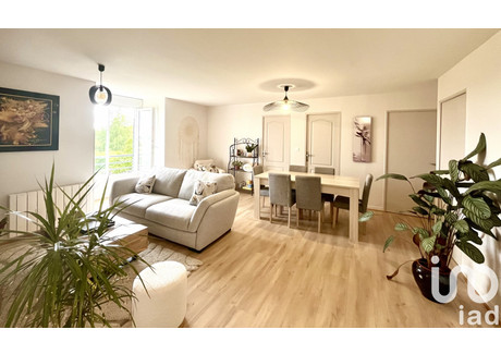 Mieszkanie na sprzedaż - Valenciennes, Francja, 79 m², 147 615 USD (617 031 PLN), NET-98844309