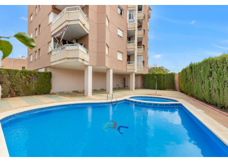 Mieszkanie na sprzedaż - Torrevieja, Hiszpania, 62 m², 129 602 USD (508 041 PLN), NET-100340375