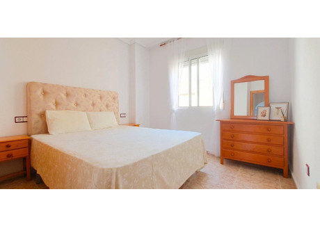 Mieszkanie na sprzedaż - Torrevieja, Hiszpania, 54 m², 136 441 USD (534 847 PLN), NET-101335584