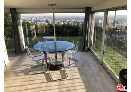 Dom do wynajęcia - 6900 Oporto DR Los Angeles, Usa, 245 m², 9500 USD (36 480 PLN), NET-99375521