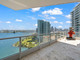 Mieszkanie na sprzedaż - 2020 BAYSHORE Drive Miami, Usa, 204 m², 2 720 000 USD (11 152 000 PLN), NET-98760340