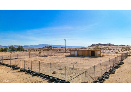 Dom na sprzedaż - 3437 Blower Road 29 Palms, Usa, 57 m², 85 000 USD (341 700 PLN), NET-100152323