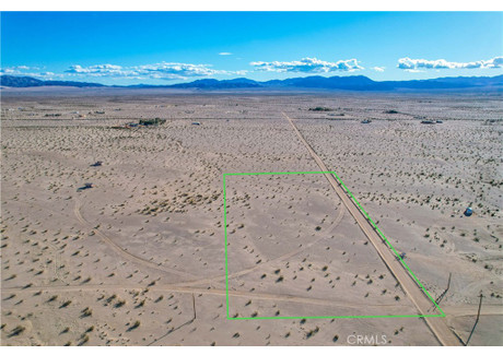 Działka na sprzedaż - 10 Naborly Road 29 Palms, Usa, 20 234 m², 15 000 USD (61 500 PLN), NET-100152979