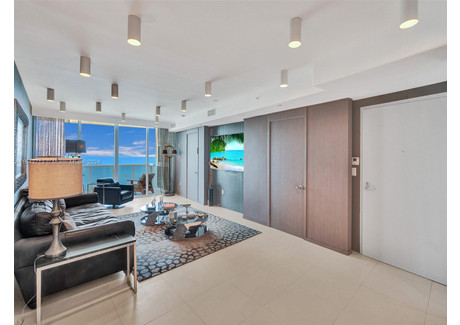 Mieszkanie na sprzedaż - 18201 Collins Ave Sunny Isles Beach, Usa, 152 m², 1 799 000 USD (7 375 900 PLN), NET-100152776