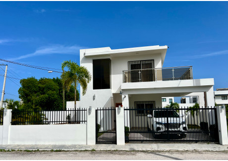 Dom na sprzedaż - 2 Bedroom Single Family Home in Bávaro Punta Cana, Dominikana, 111 m², 175 000 USD (701 750 PLN), NET-101768685