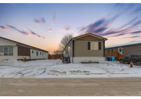 Dom na sprzedaż - 305 Gregoire Crescent Fort Mcmurray, Kanada, 112 m², 123 819 USD (507 658 PLN), NET-102842989