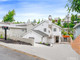 Dom na sprzedaż - 5249 Baza Avenue Woodland Hills (Los Angeles), Usa, 186 m², 1 249 000 USD (5 120 900 PLN), NET-101452855