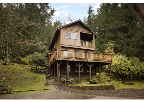 Dom na sprzedaż - 1670 West Shawnigan Lake Rd Shawnigan Lake, Kanada, 115 m², 627 758 USD (2 573 809 PLN), NET-101877036