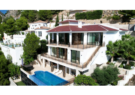 Dom na sprzedaż - Altea, Hiszpania, 350 m², 2 652 615 USD (10 663 511 PLN), NET-101647908