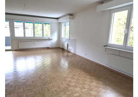 Mieszkanie do wynajęcia - Ettingen, Szwajcaria, 80 m², 2253 USD (8946 PLN), NET-101248358