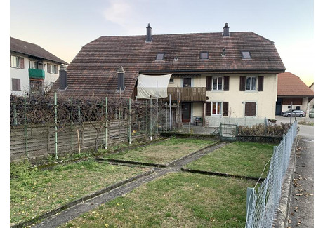 Dom na sprzedaż - Oberbuchsiten, Szwajcaria, 200 m², 899 219 USD (3 677 804 PLN), NET-102265325