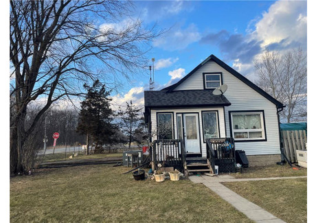 Dom na sprzedaż - 5505 Netherby Road Fort Erie, Kanada, 134 m², 713 434 USD (2 960 750 PLN), NET-100152674